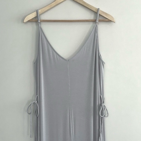 EBERJEY Finley Knotted Stretch-Jersey Jumpsuit in Soft Gray - Picture 9 of 14